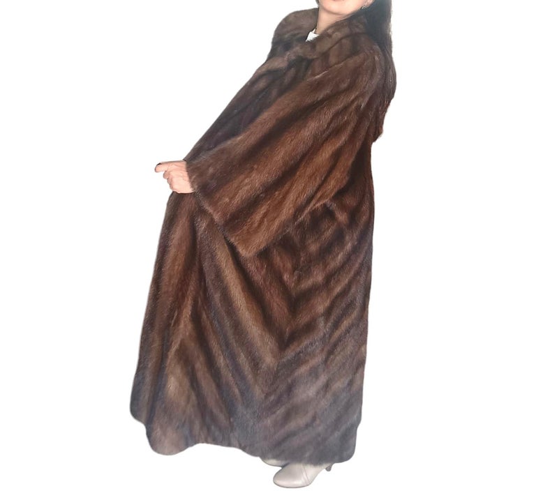 Giuliana Tesso Holt's Renfrew Mink Fur Full Length Coat (Size 20 - L) ~no duties
