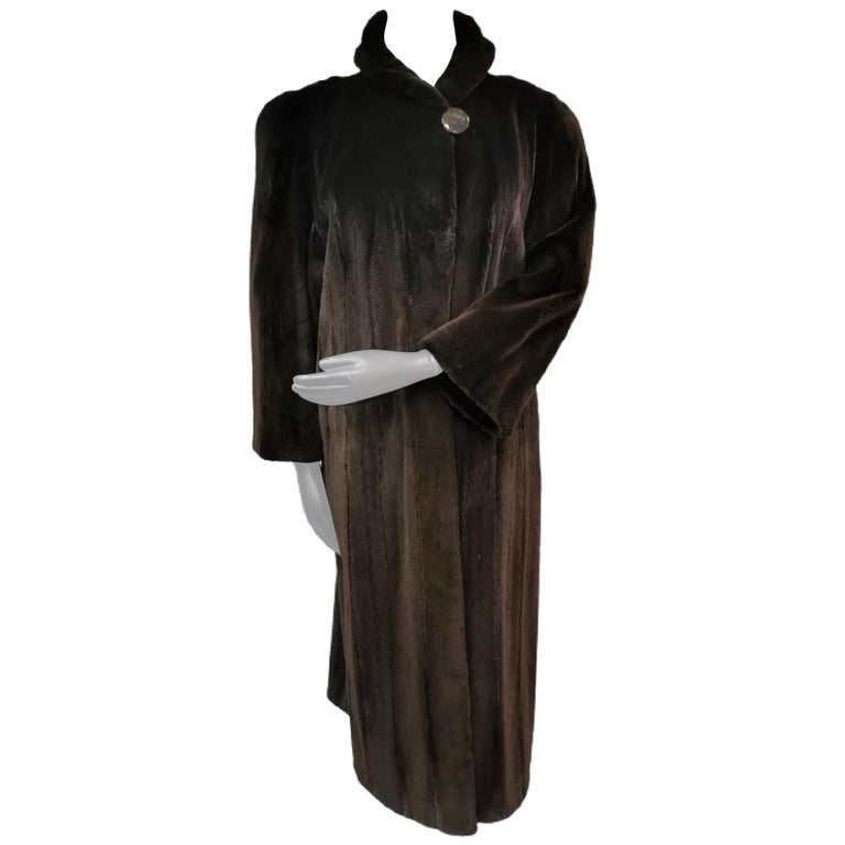 Brand New Blackglama Ranch Sheared Mink Fur Coat (Size 14 - Large) ~no duties