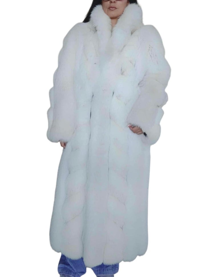 lightweight white saga Chevron white fox fur coat size 12 L ~no duties