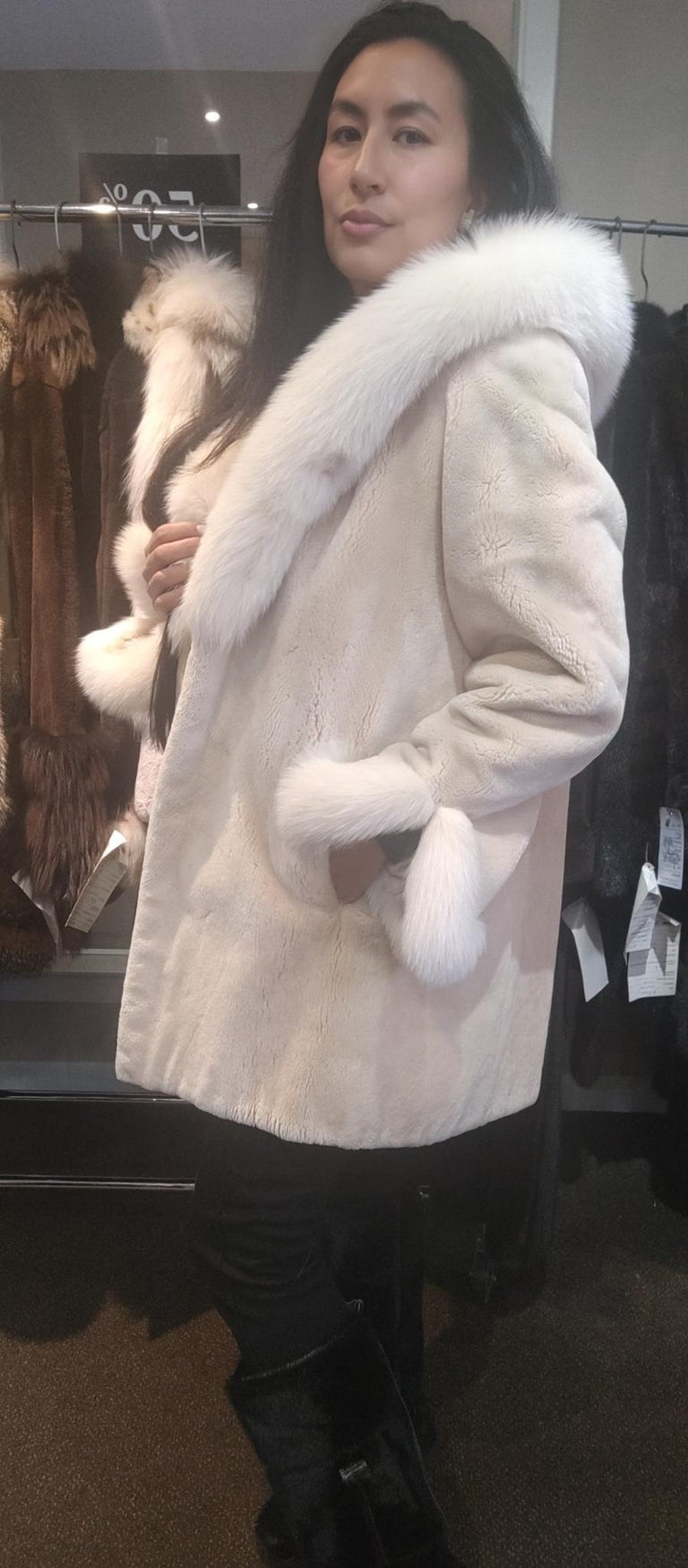 Sheared Beaver Fur Coat with Fur Trim (Size 12-M) ~no duties