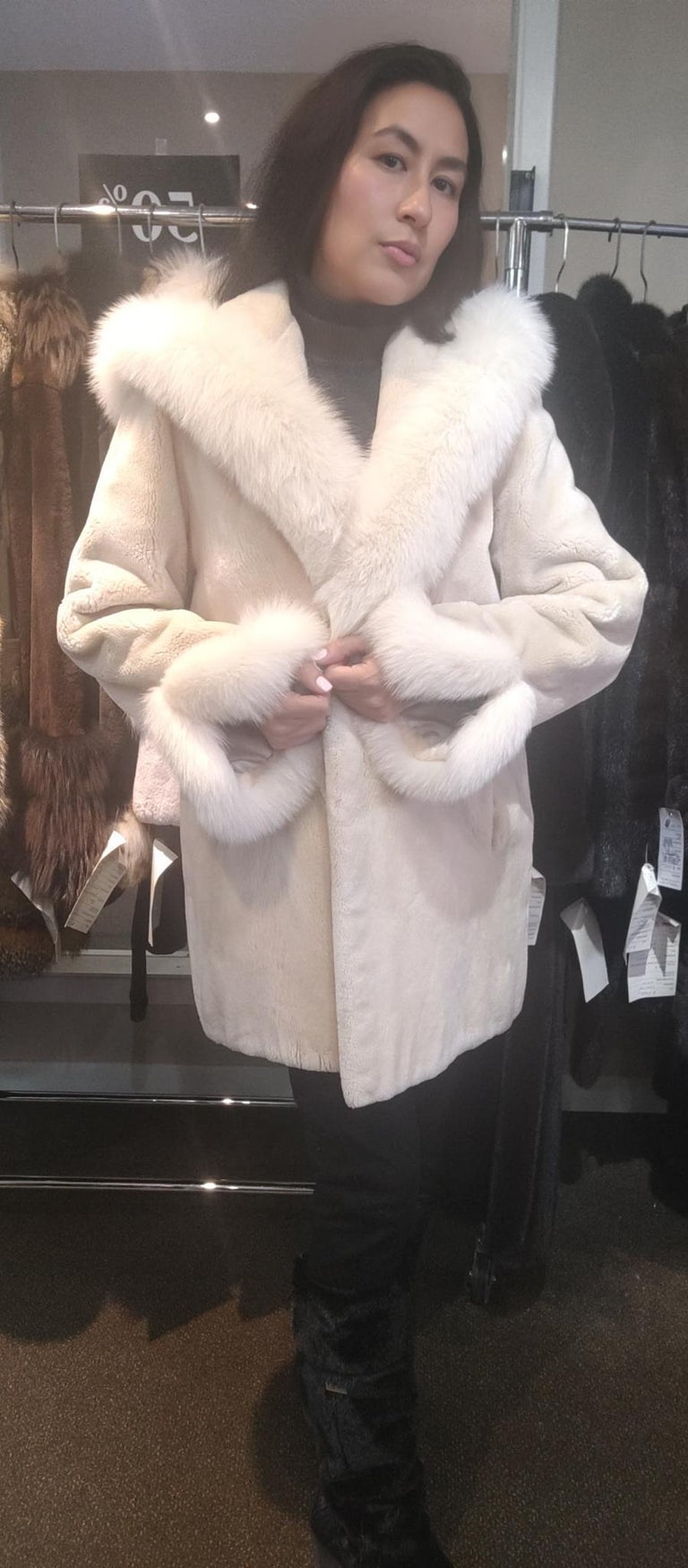 Sheared Beaver Fur Coat with Fur Trim (Size 12-M) ~no duties