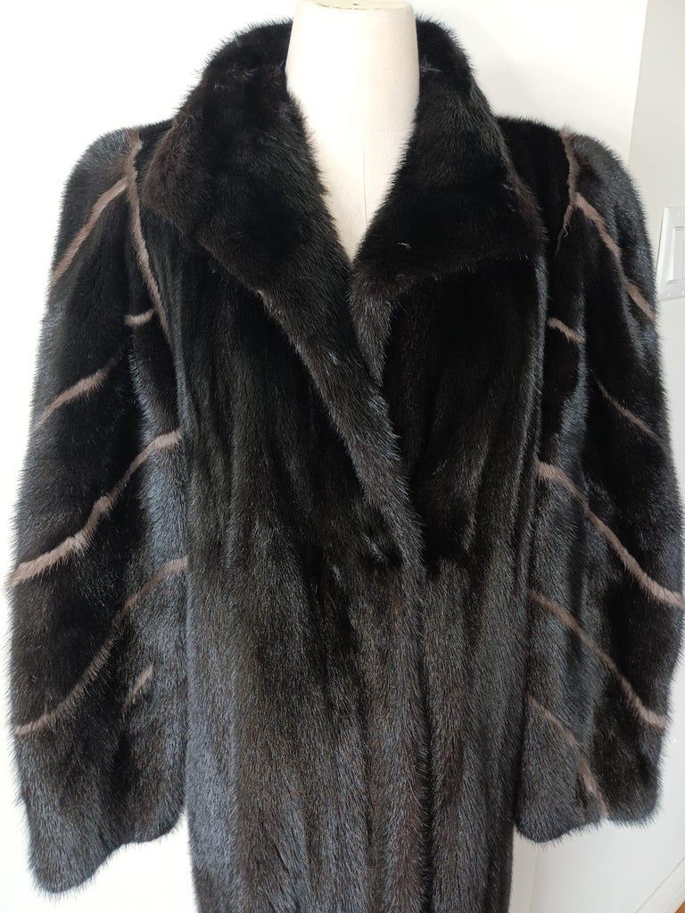 Mint lustrous black Mink Fur Coat (Size 10 M) ~no duties