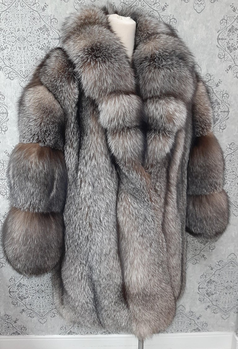 Brand new crystal fox fur coat size 20
