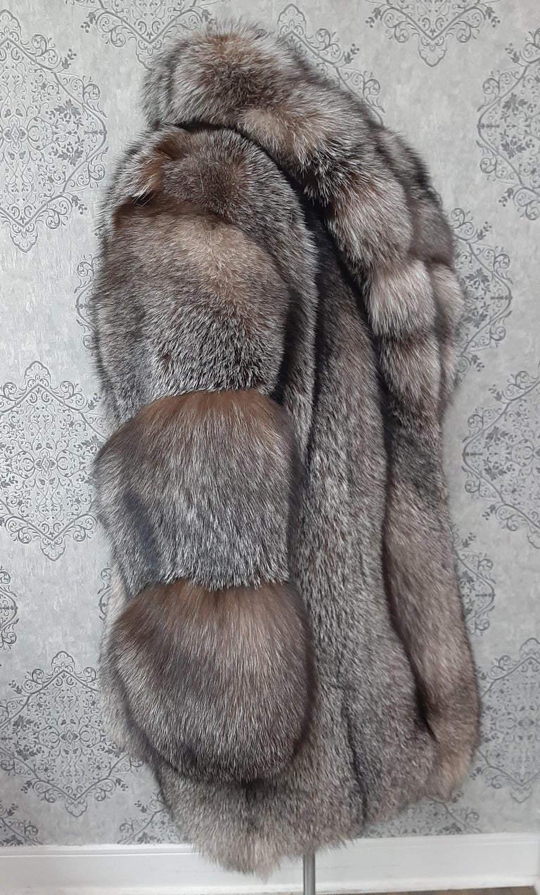 Brand new crystal fox fur coat size 20