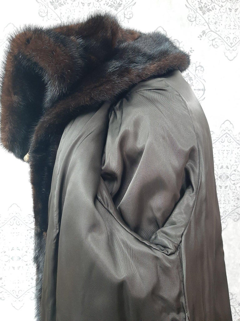Unused ranch mink fur coat with a hood size 10