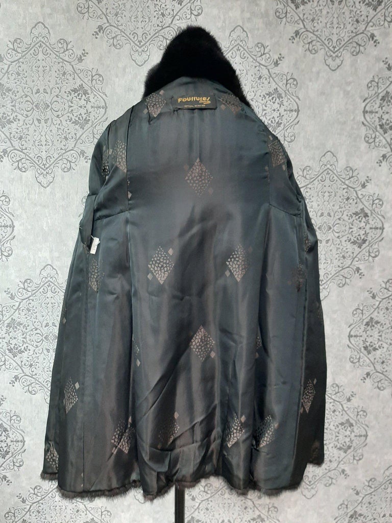 Unused majestic mink fur coat with a hood size 8-10