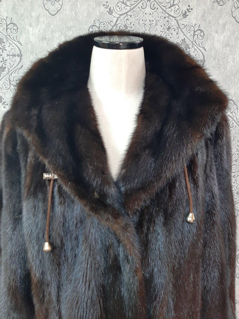 Unused ranch mink fur coat with a hood size 16