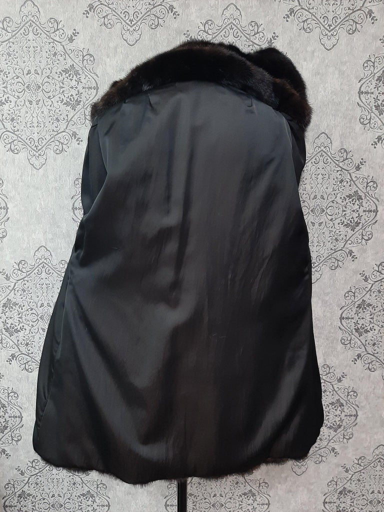 Unused ranch mink fur coat with a hood size 16