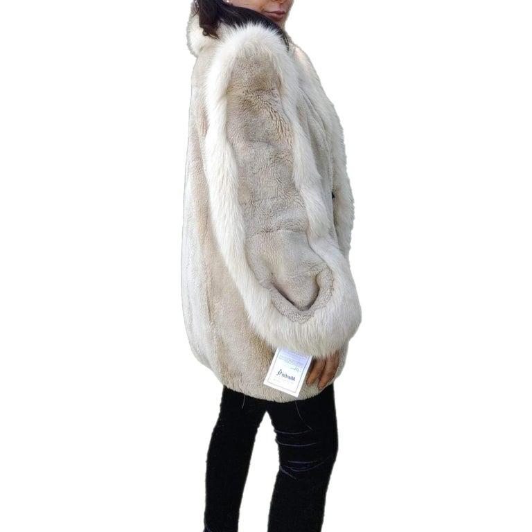 Sheared Beaver Fur Coat with Fur Trim (Size 8-M) ~no duties