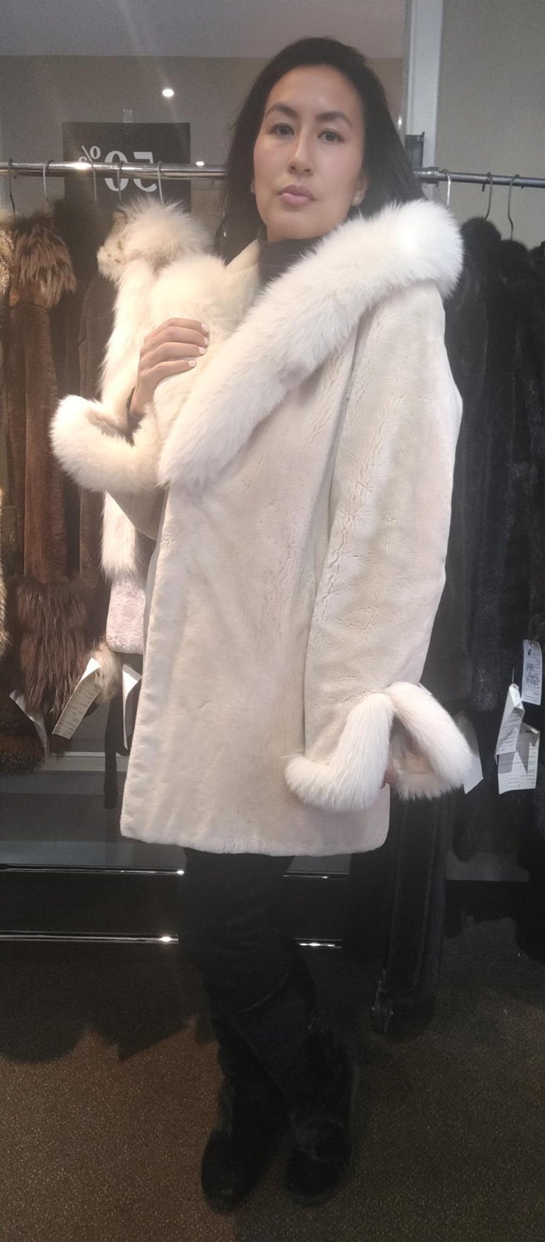 Sheared Beaver Fur Coat with Fur Trim (Size 12-M) ~no duties