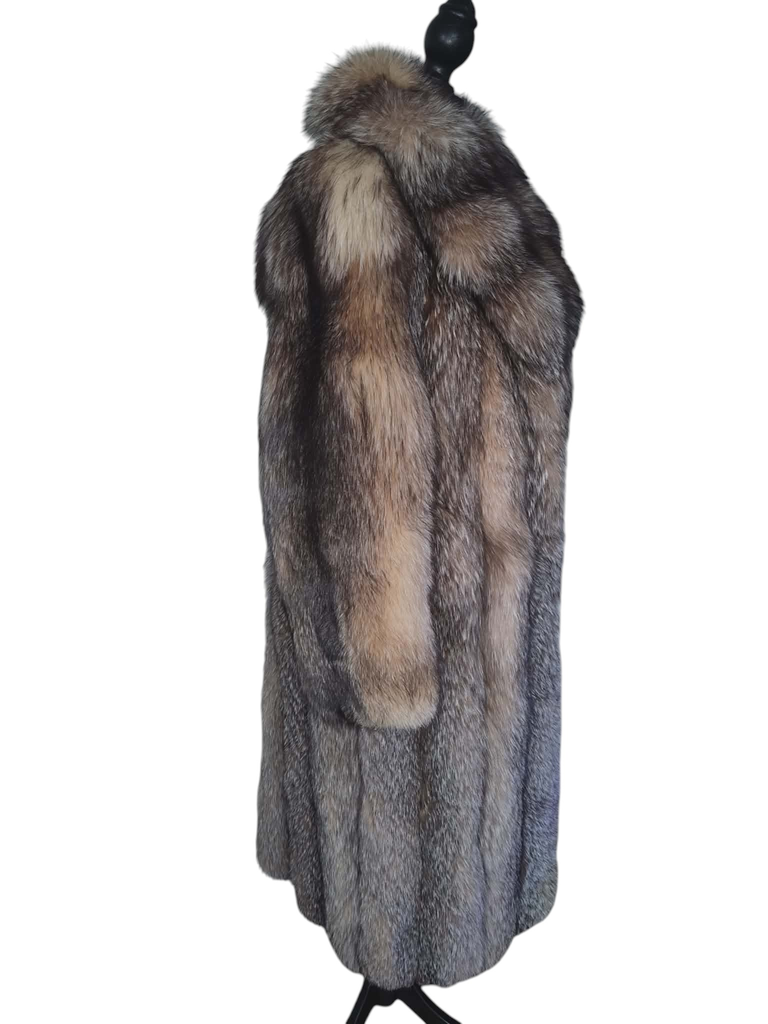 Unused Vintage Crystal fox fur coat 8/M ~no duties