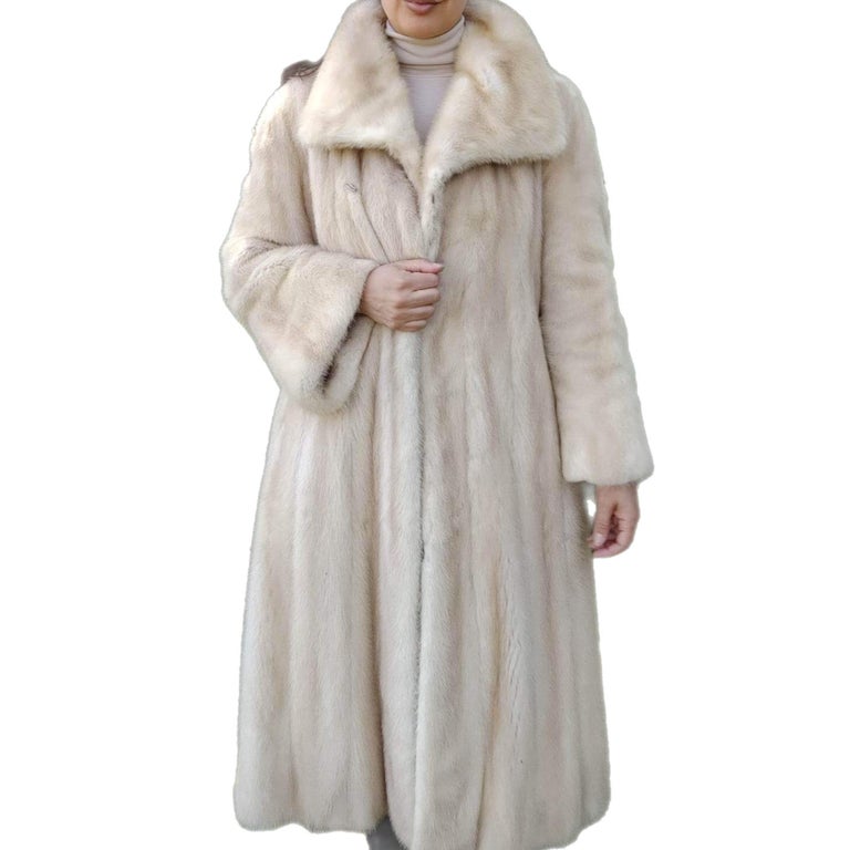 ~Custom made Blush Pastel Mink Fur Coat (Size 12 - L) ~no duties