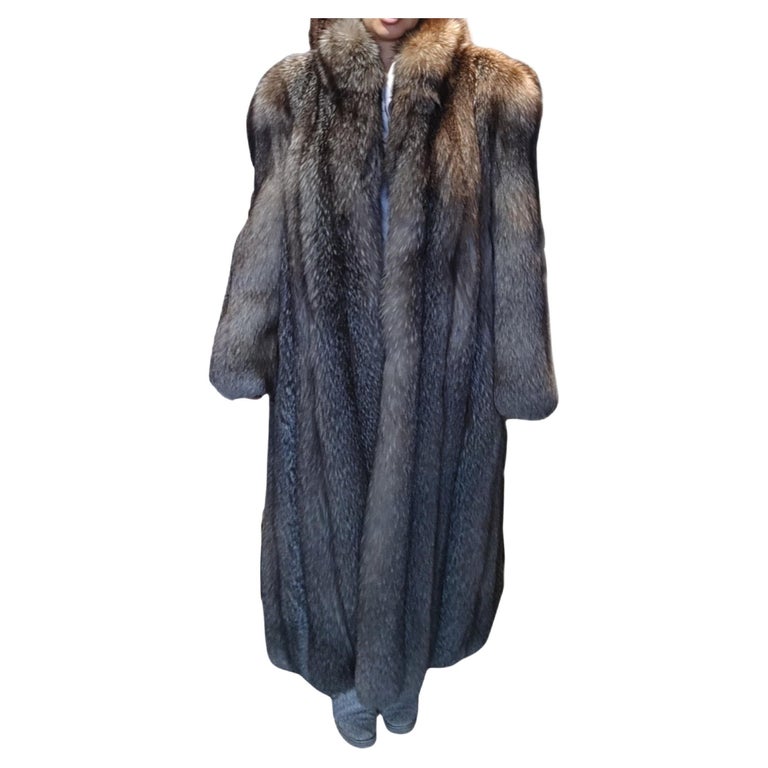 Beautiful Indigo Silver Fox Fur Coat (size 8/S) ~no duties
