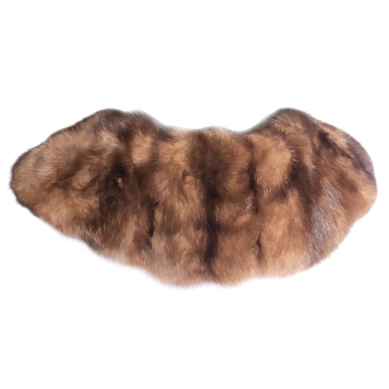 Russian sable fur collar