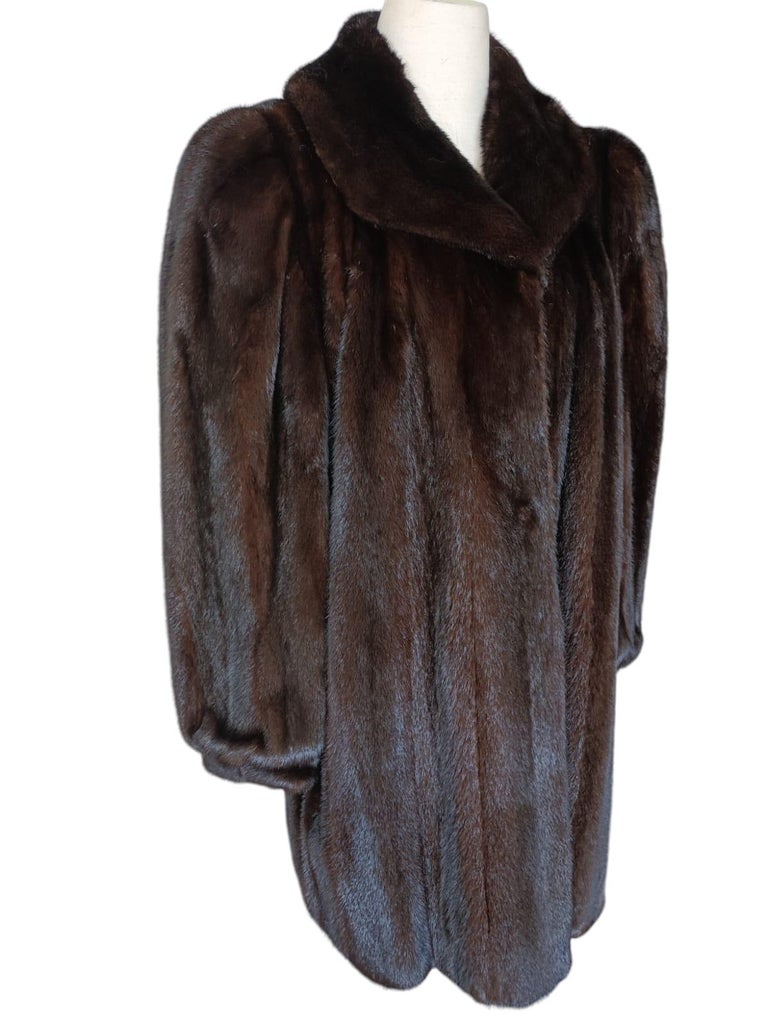 Holt Renfrew Mink Fur Coat (Size 14-L) ~no duties