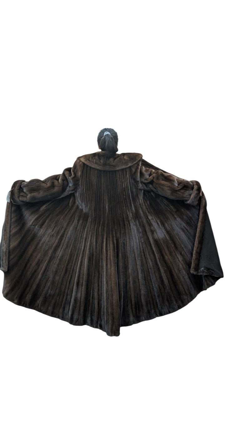 Brand new Louis Feraud demi buff female mink fur coat 18-20/L ~no duties