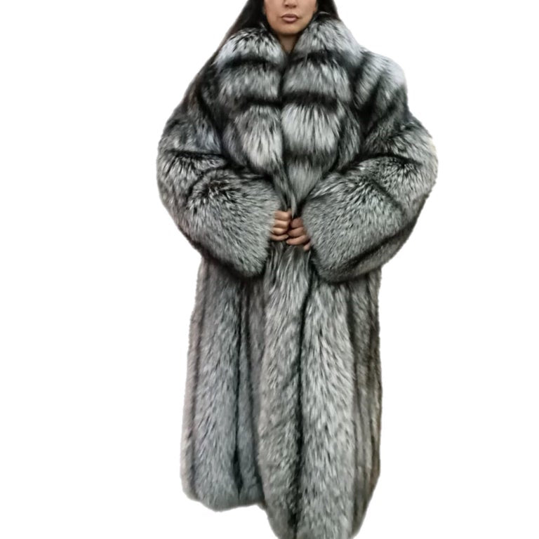 Brand new lightweight saga silver fox fur coat size 18 L ~no duties