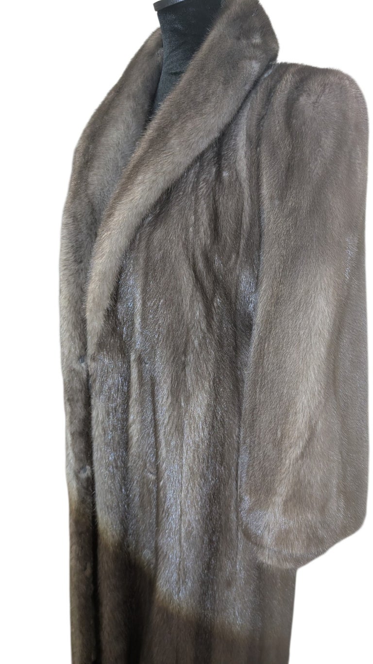 Unused blue Iris mink fur coat 10/M ~no duties