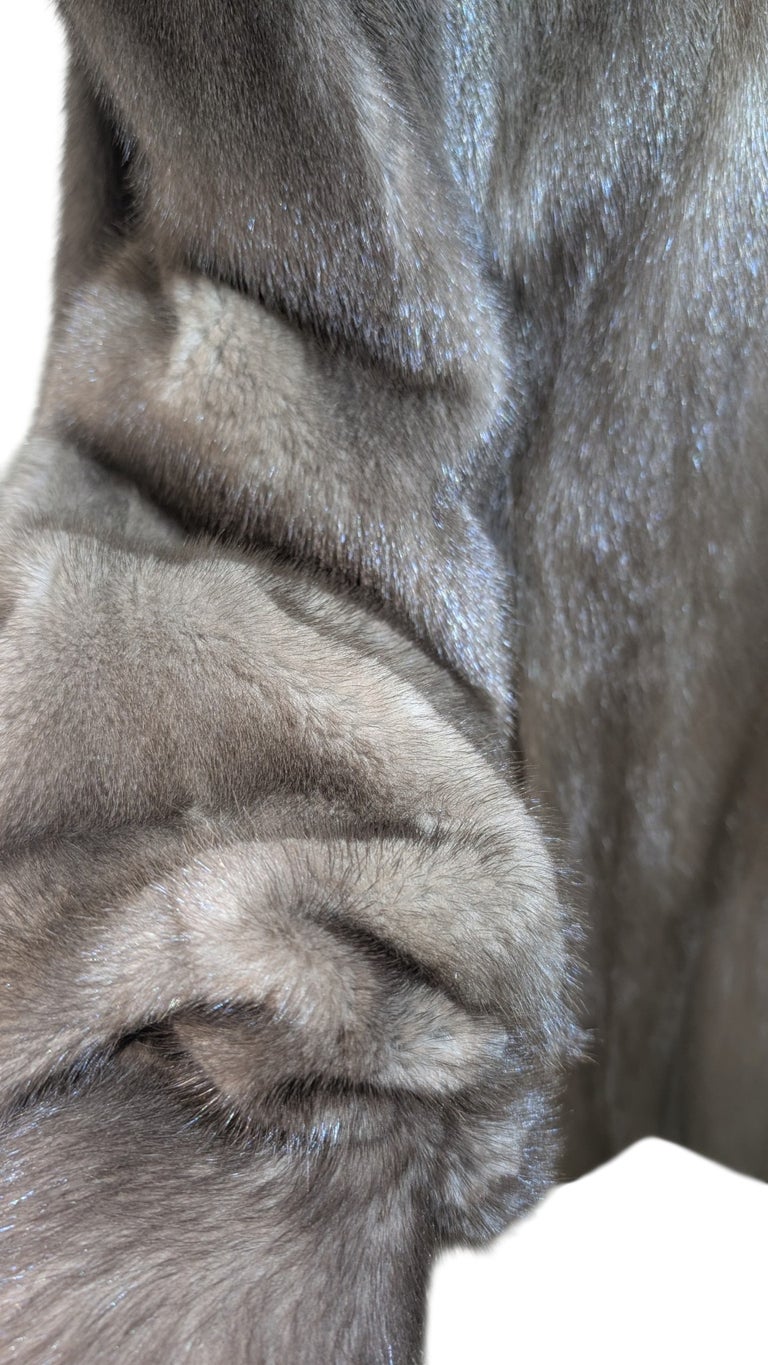 Unused blue Iris mink fur coat 10/M ~no duties