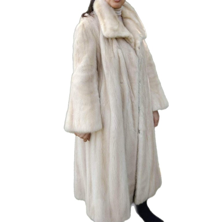 ~Custom made Blush Pastel Mink Fur Coat (Size 12 - L) ~no duties