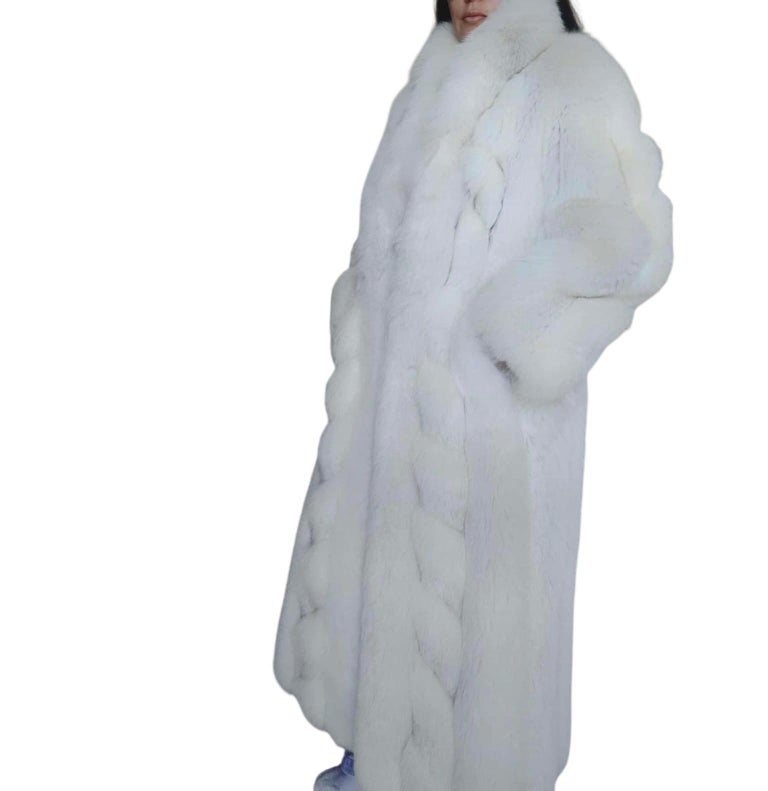 lightweight white saga Chevron white fox fur coat size 12 L ~no duties