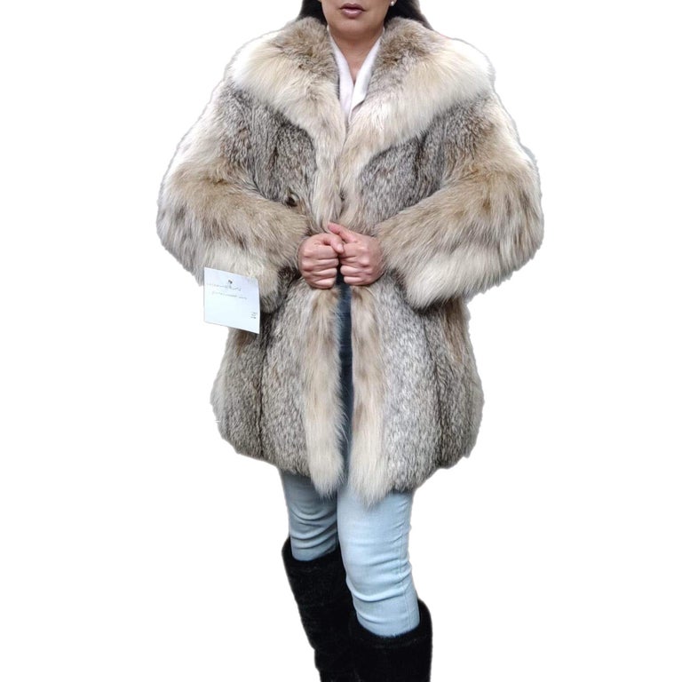 Brand new lightweight lynx fur coat size 10 tags 7999$ ~no duties