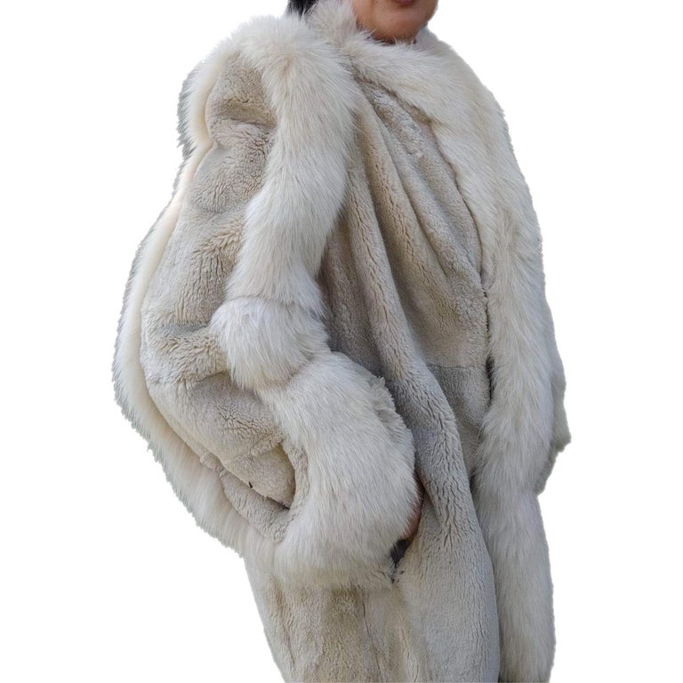 Sheared Beaver Fur Coat with Fur Trim (Size 8-M) ~no duties