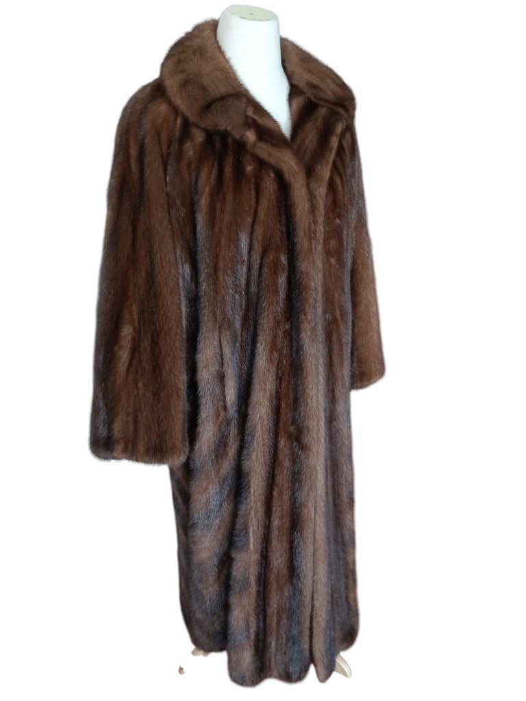 Giuliana Tesso Holt's Renfrew Mink Fur Full Length Coat (Size 20 - L) ~no duties