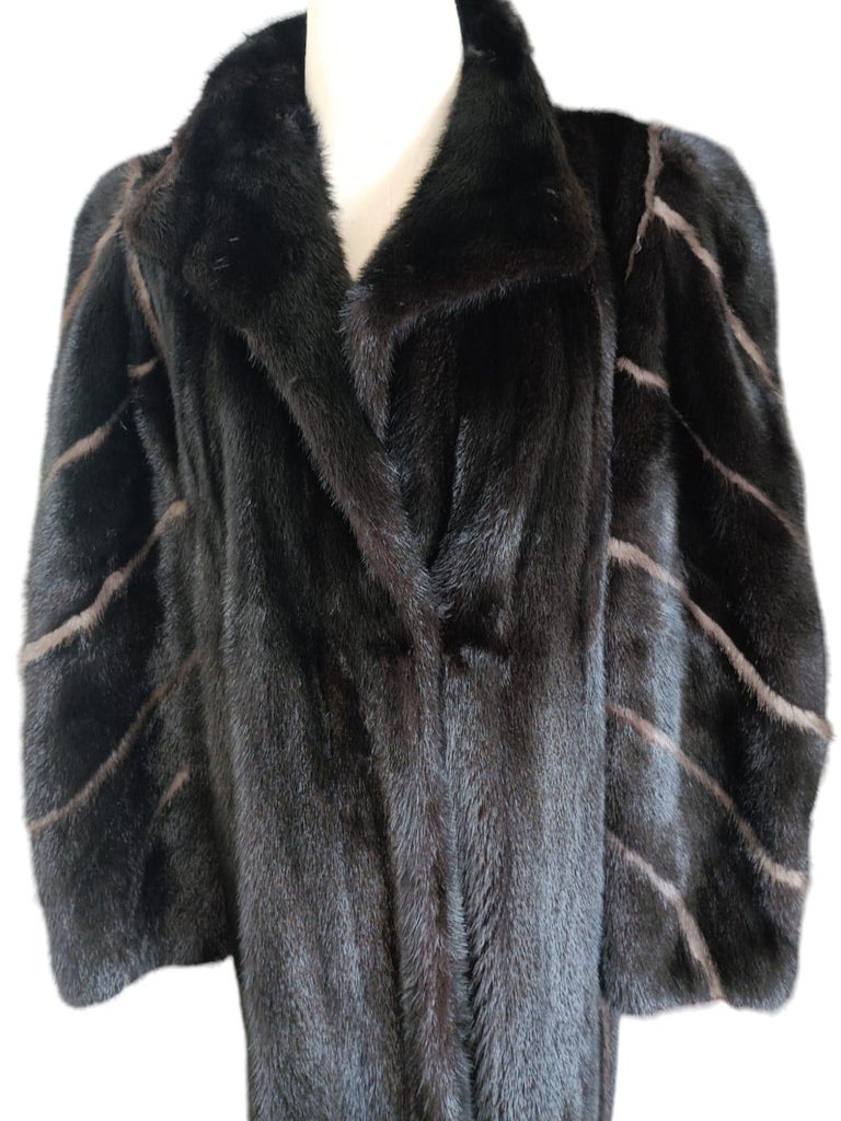 Mint lustrous black Mink Fur Coat (Size 10 M) ~no duties