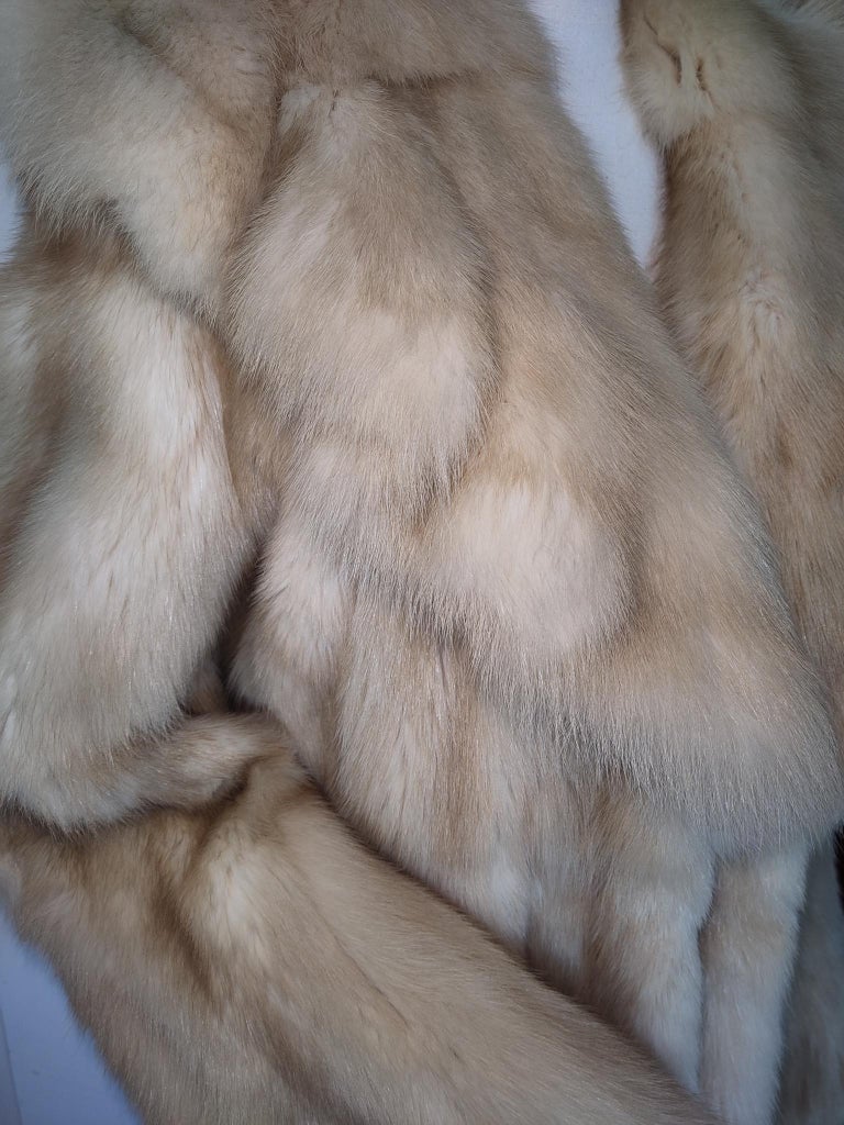 Brand new Bisang Golden sable Fur Coat (Size 10/ M) 45000$ ~no duties