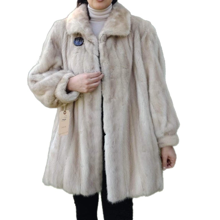 ~Unused Blush Pastel Mink Fur Coat (Size 12 - L) ~no duties