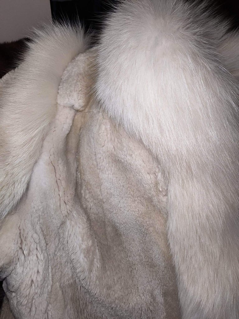 Sheared Beaver Fur Coat with Fur Trim (Size 8-M) ~no duties