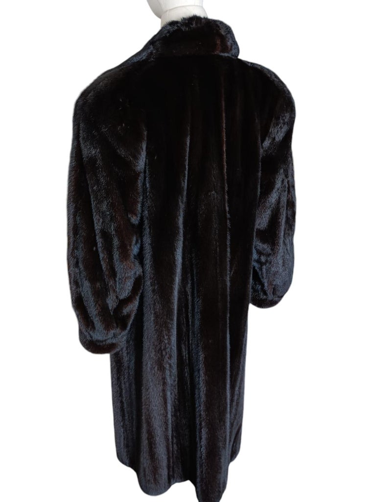 Showroom Ranch Mink Fur Coat (Size 16 XL) ~no duties