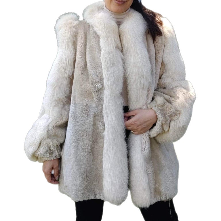 Sheared Beaver Fur Coat with Fur Trim (Size 8-M) ~no duties