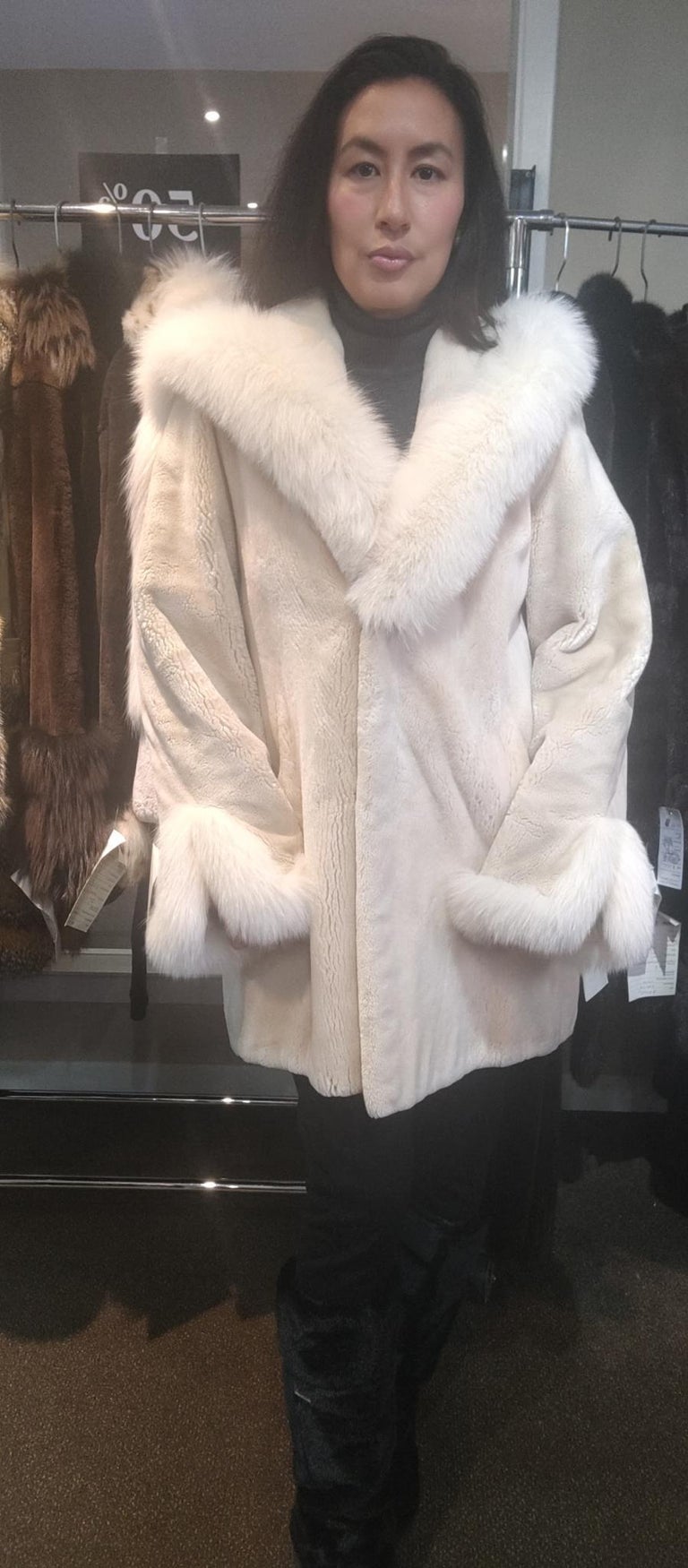 Sheared Beaver Fur Coat with Fur Trim (Size 12-M) ~no duties