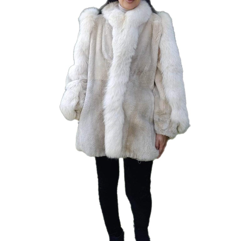 Sheared Beaver Fur Coat with Fur Trim (Size 8-M) ~no duties