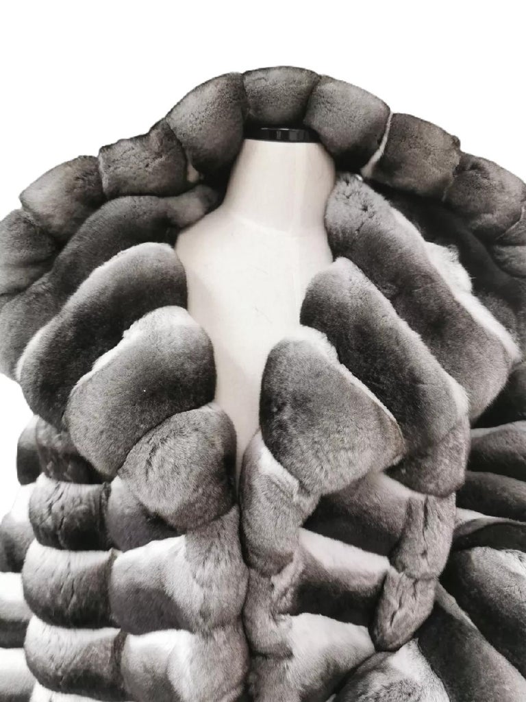 Brand new Unisex Chinchilla Fur Coat 24 2XL ~no duties