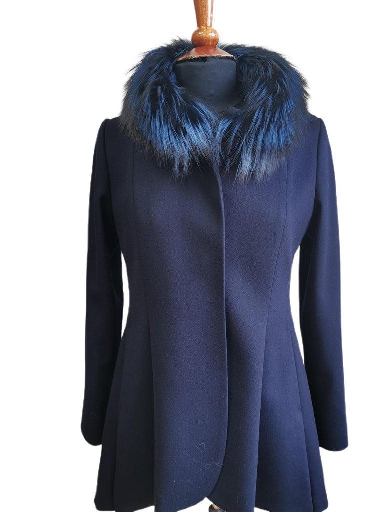 Brand new Navy Loro Piano with fox fur trim size 8