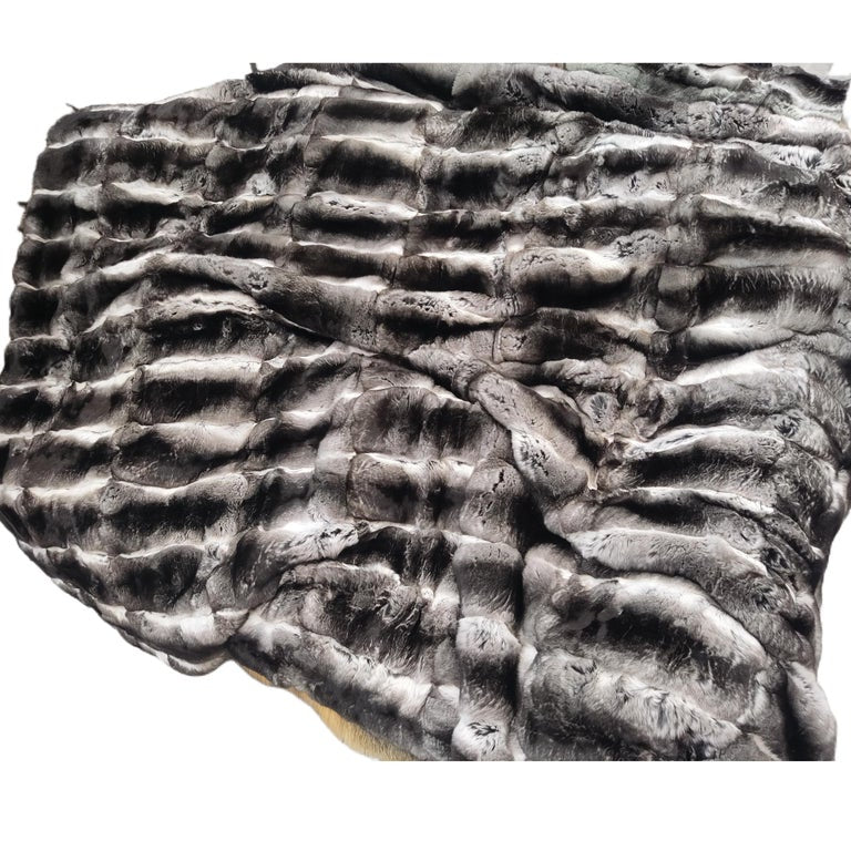 Chinchilla Fur Blanket (Queen Size 75X60") 165, 000$ tags Loro Piana ~no duties