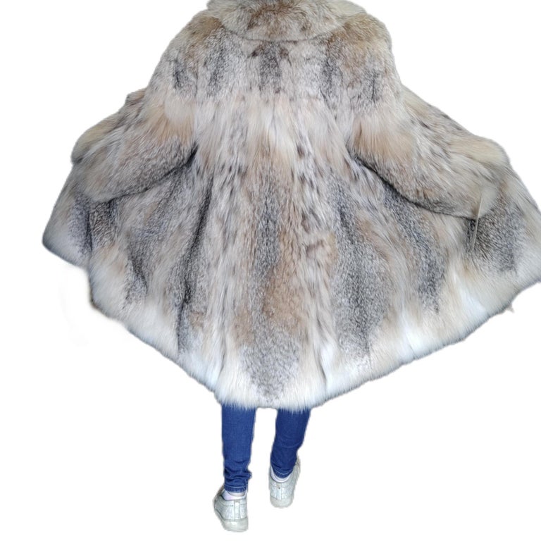 Brand new lightweight lynx fur coat size 18-24 XL ~no duties