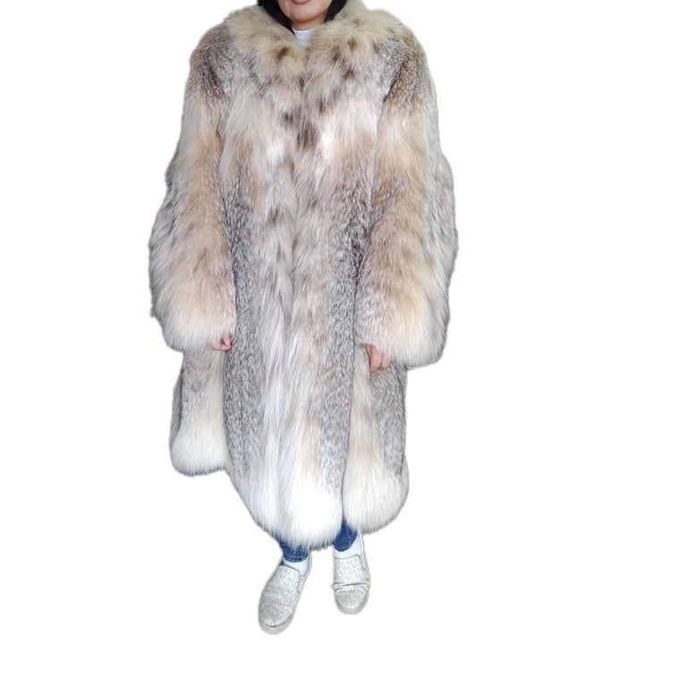 Brand new lightweight lynx fur coat size 18-24 XL ~no duties