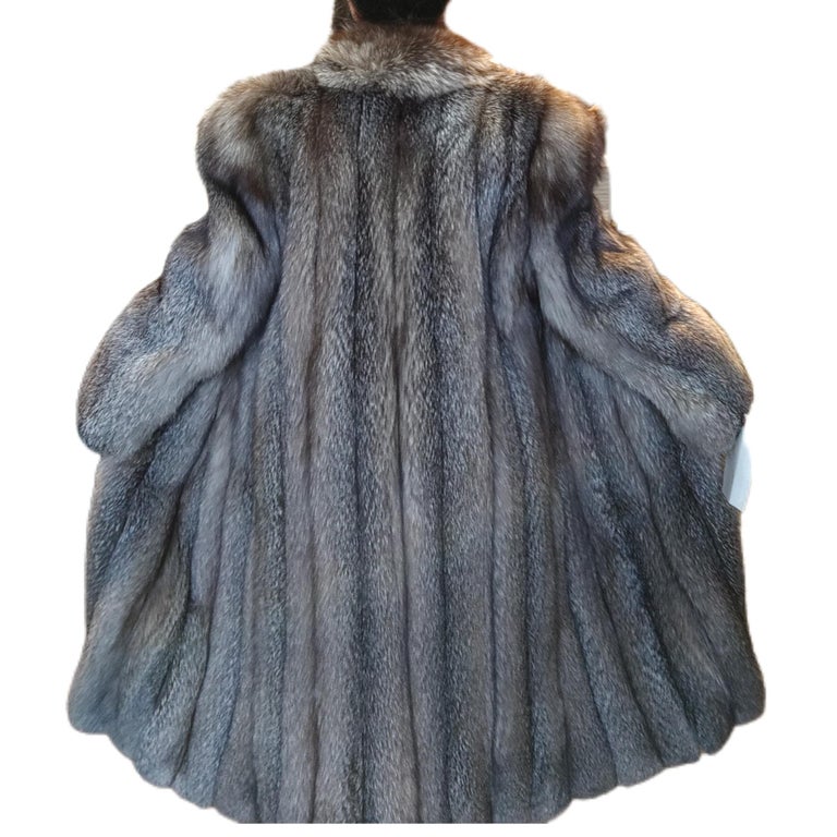Beautiful Indigo Silver Fox Fur Coat (size 8/S) ~no duties