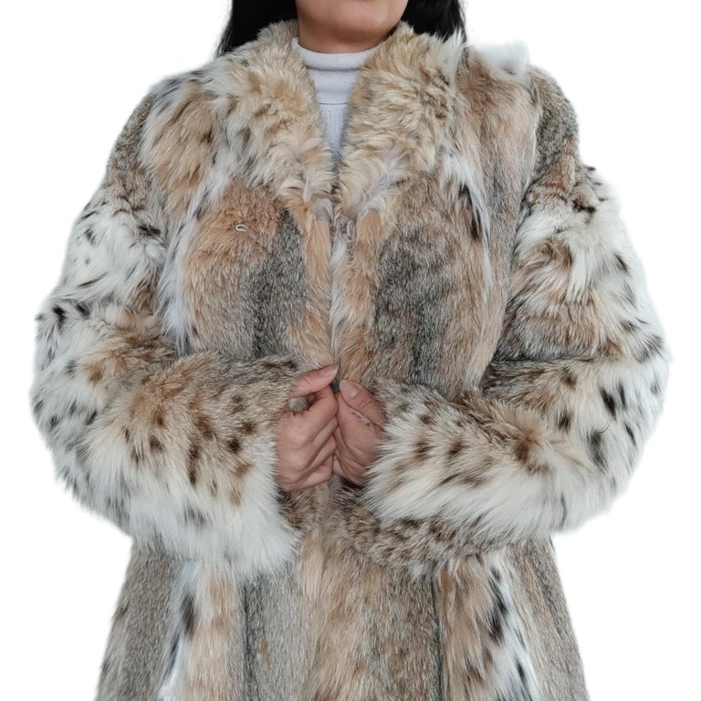 Brand new lightweight lynx fur coat size 14 L ~no duties