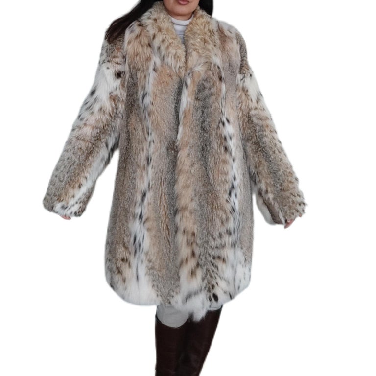 Brand new lightweight lynx fur coat size 14 L ~no duties