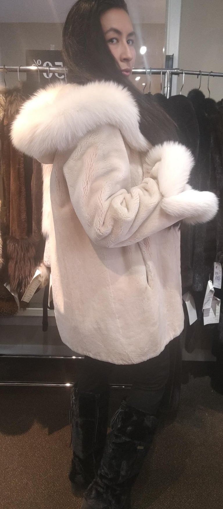 Sheared Beaver Fur Coat with Fur Trim (Size 12-M) ~no duties
