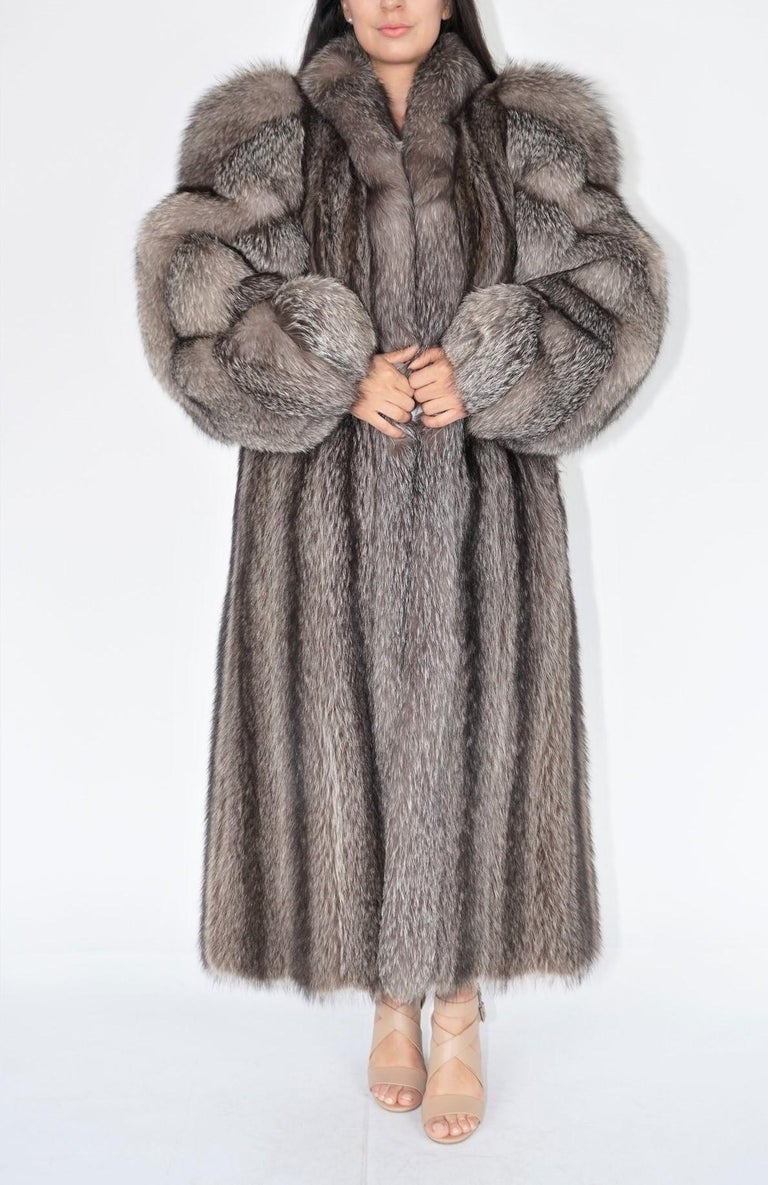 Raccoon fur coat with silver fox trim and sleeves size 8-10 ~no duties