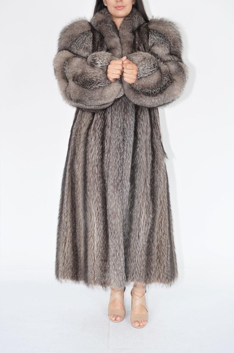 Raccoon fur coat with silver fox trim and sleeves size 8-10 ~no duties