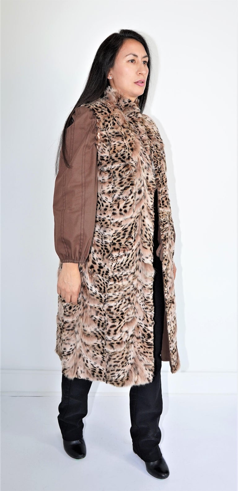 Fendi Rain Coat with Lynx Bobcat lining (Size 10-M) ~no duties