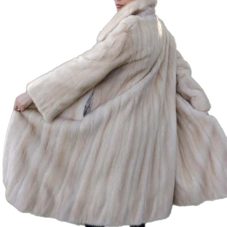 ~Custom made Blush Pastel Mink Fur Coat (Size 12 - L) ~no duties