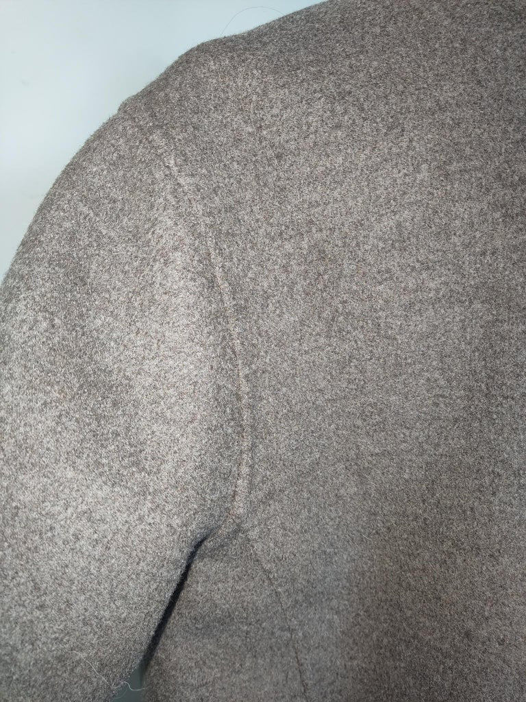 Reversible Cashmere Loro Piana Coat defects**~no duties